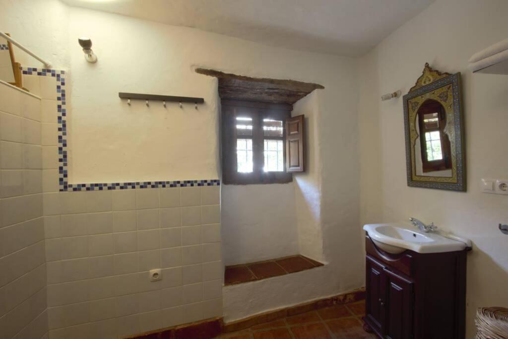 Casa En Fortaleza Medieval Кастельяр-де-ла-Фронтера Екстер'єр фото